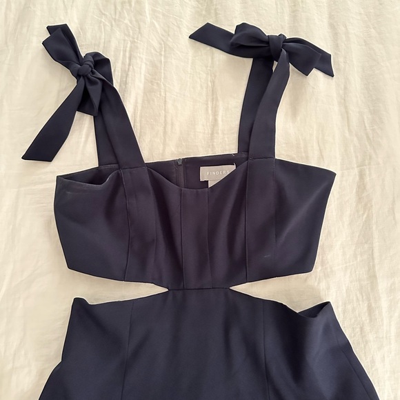 Finders Keepers Navy Mini Dress - Picture 3 of 6